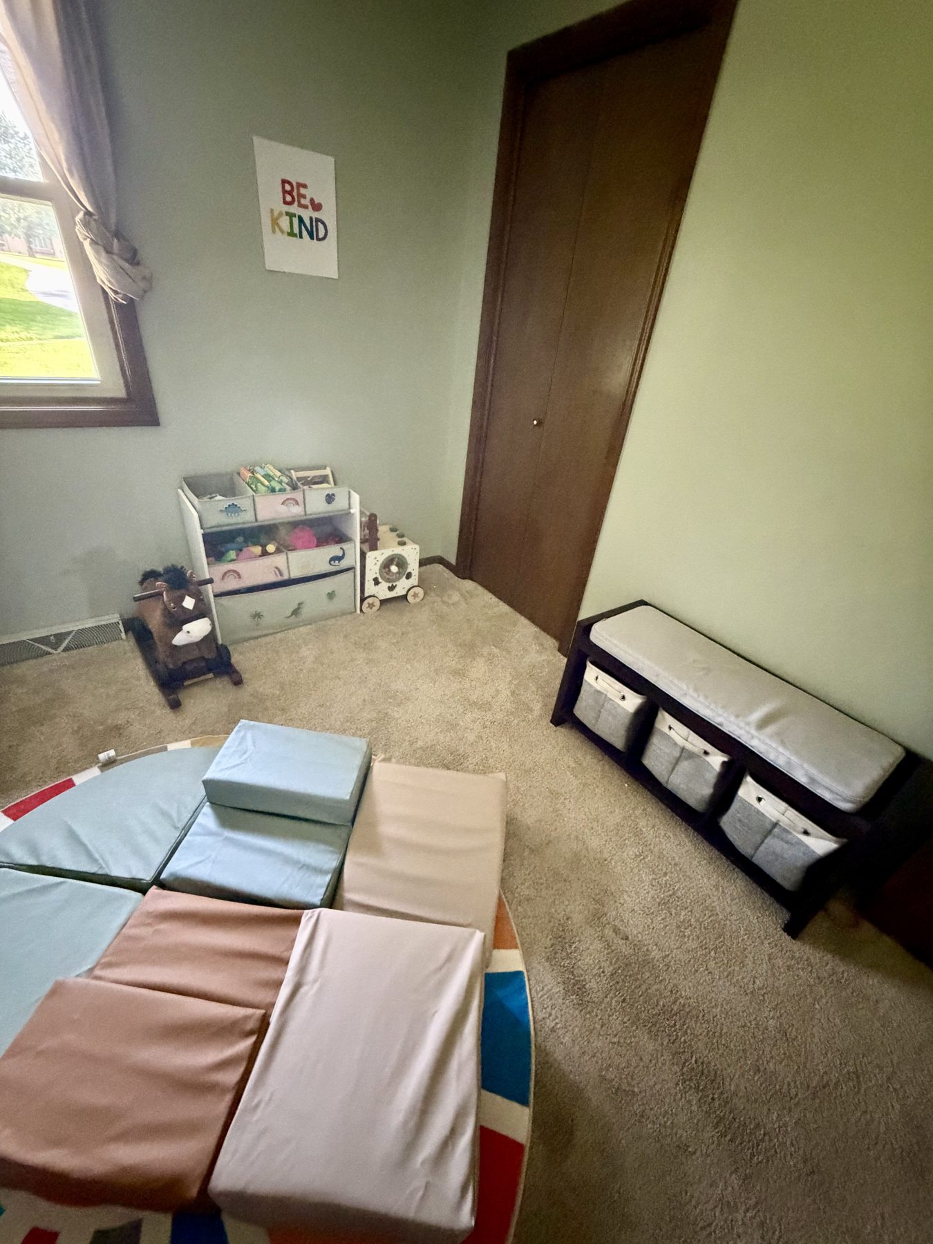 Rest area prepared for infants and toddlers